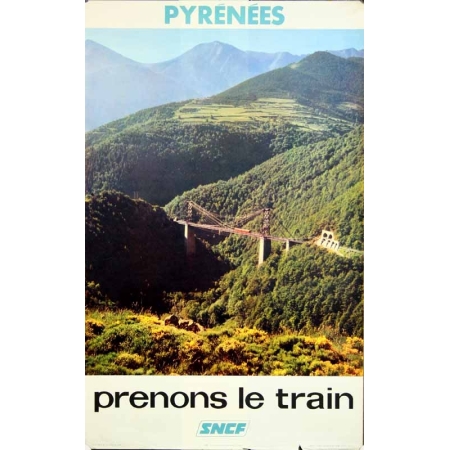 PHOTO RAPHO-LARRIER Pyrenees - Prenons le train